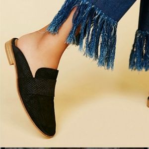 Free people☆ leather at ease loafer slip on mule
